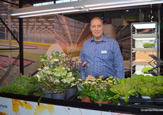 For the photo, Ronald Gronsveld of Rofianda was willing to dim the 'sunlight' a bit.